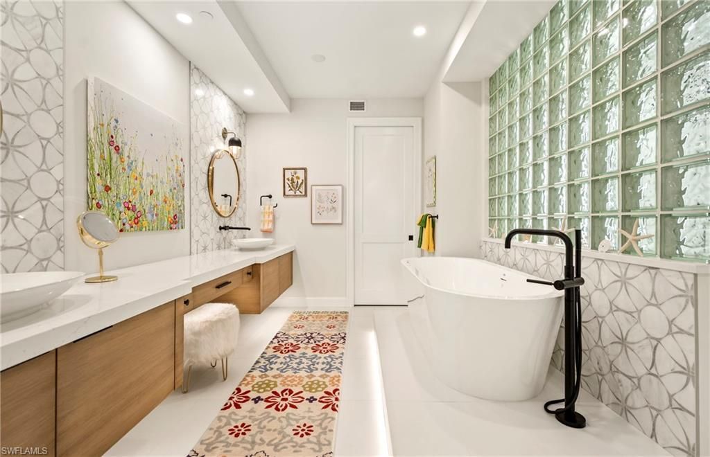 1125 Central Ave , Unit 560, Naples, FL 34102 Photo