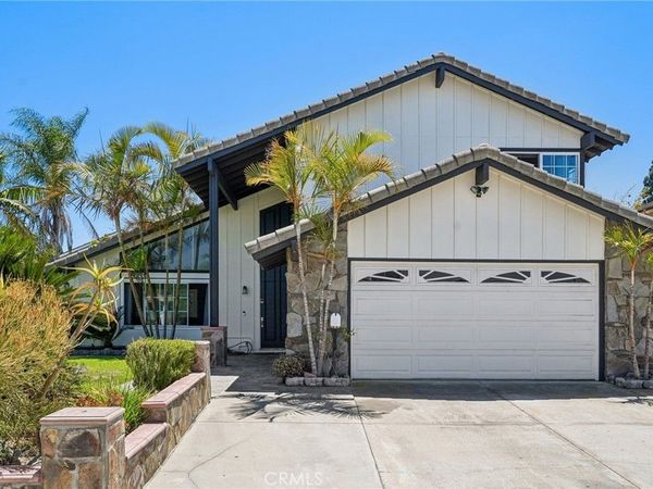 11652 Corinth , Fountain Valley, CA 92708