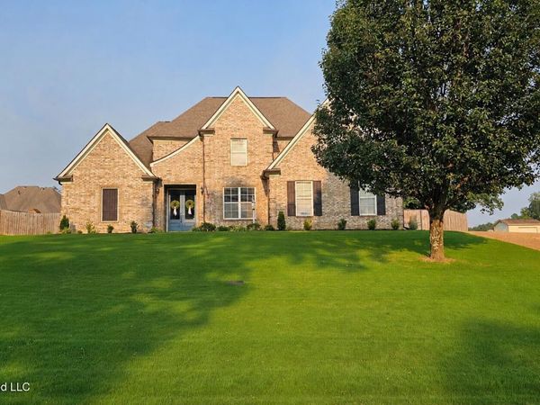 5164 Weathers Drive, Olive Branch, MS 38654