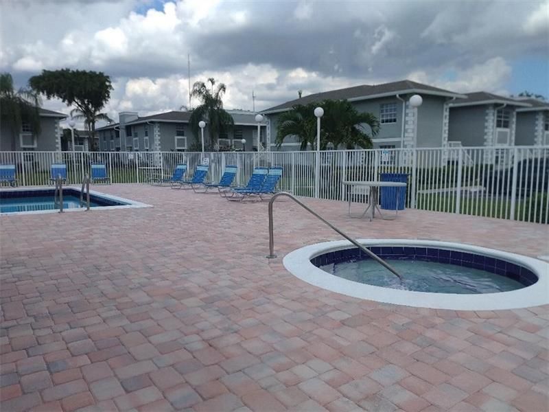 448 NE 210th Cir Terrace, Unit 102-6B, Miami, FL 33179 Photo