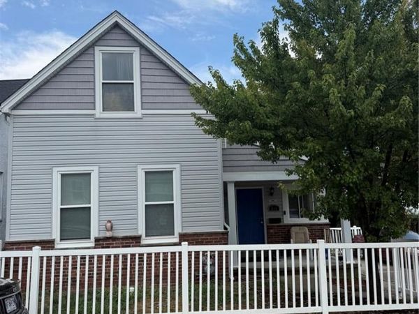 615 Lagro Avenue, St Louis, MO 63125