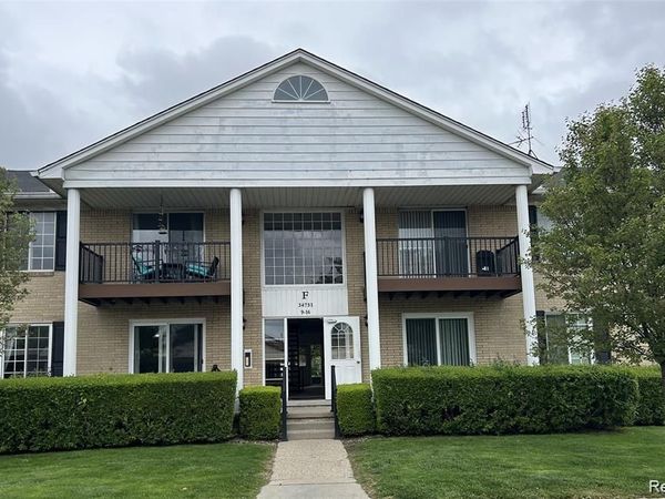34751 Kimberly Drive , Unit 1, Sterling Heights, Mi 48312