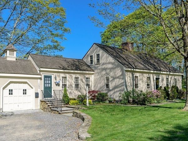 1299 Massachusetts Avenue, Unit 1299, Lexington, MA 02420