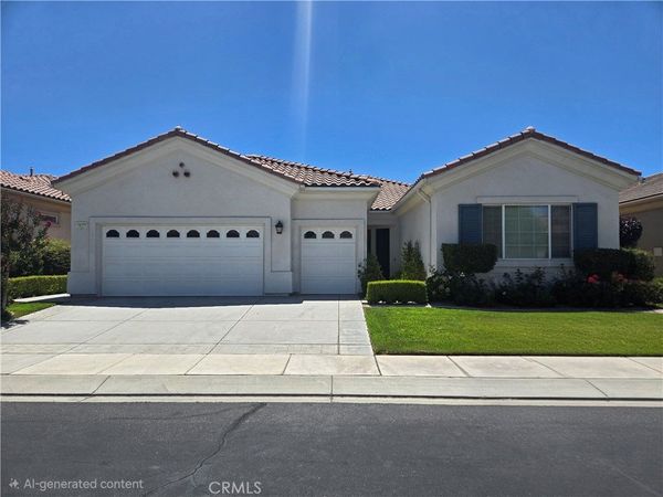 19371 Galloping Hill Road , Apple Valley, CA 92308