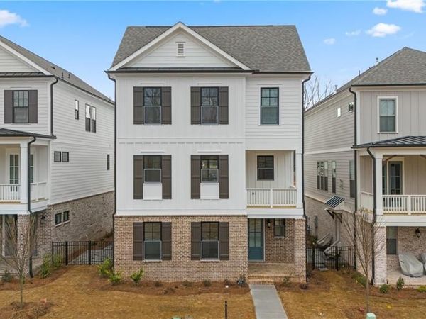5630 Broad River View , Peachtree Corners, GA 30092