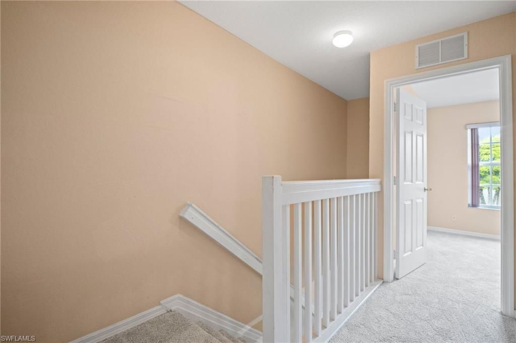 8219 Pacific Beach Dr, Fort Myers, FL 33966 Photo