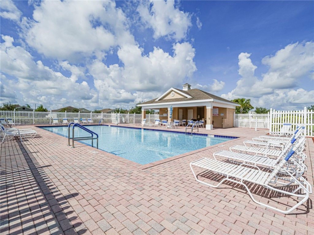 1465 Carriage Court, Vero Beach, FL 32966 Photo