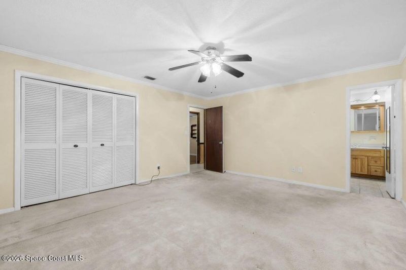 3324 Sunrise Boulevard , Fort Pierce, FL 34982 Photo