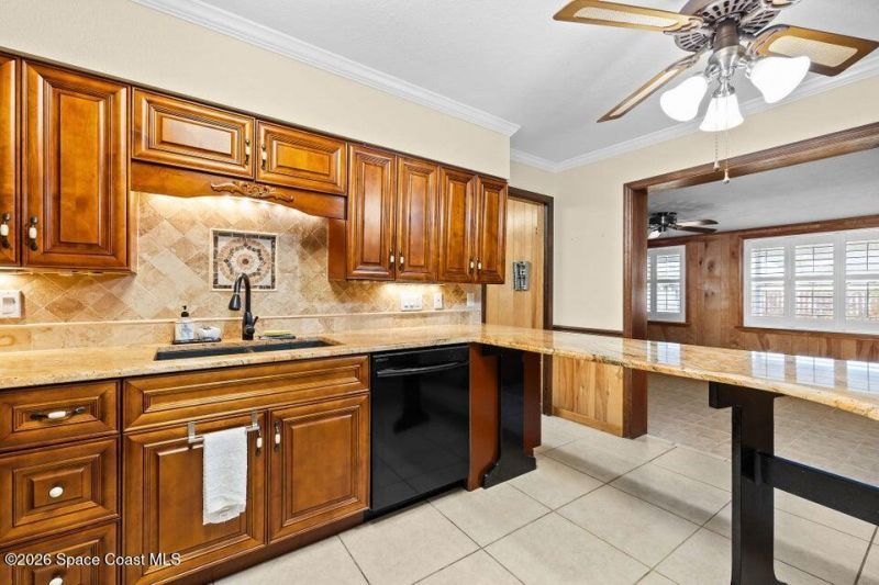 3324 Sunrise Boulevard , Fort Pierce, FL 34982 Photo