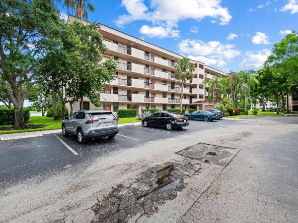 2768 CARAMBOLA Circle S, Unit 101, Coconut Creek, FL 33066