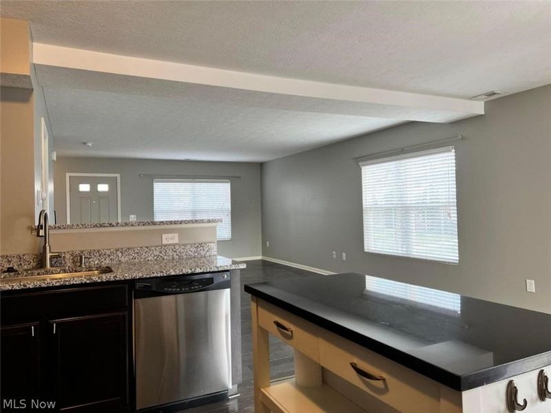 109 Gifford Road, Columbus, OH 43235 Photo 9