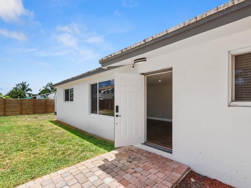1632 N L Street, Lake Worth Beach, FL 33460 Photo