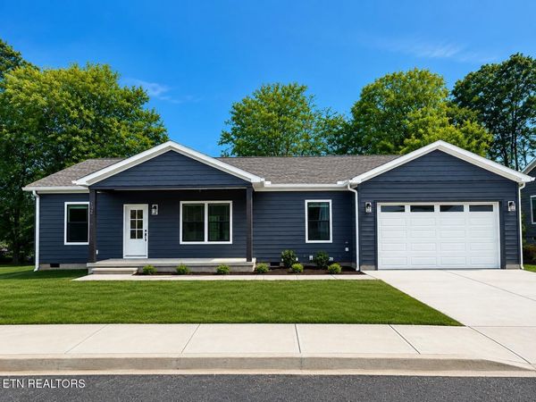 452 Federal Ferry Circle, Vonore, TN 37885