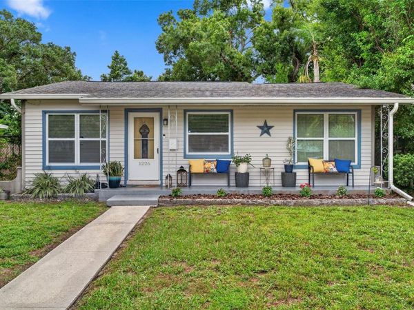 1226 49TH AVENUE N, ST PETERSBURG, FL 33703