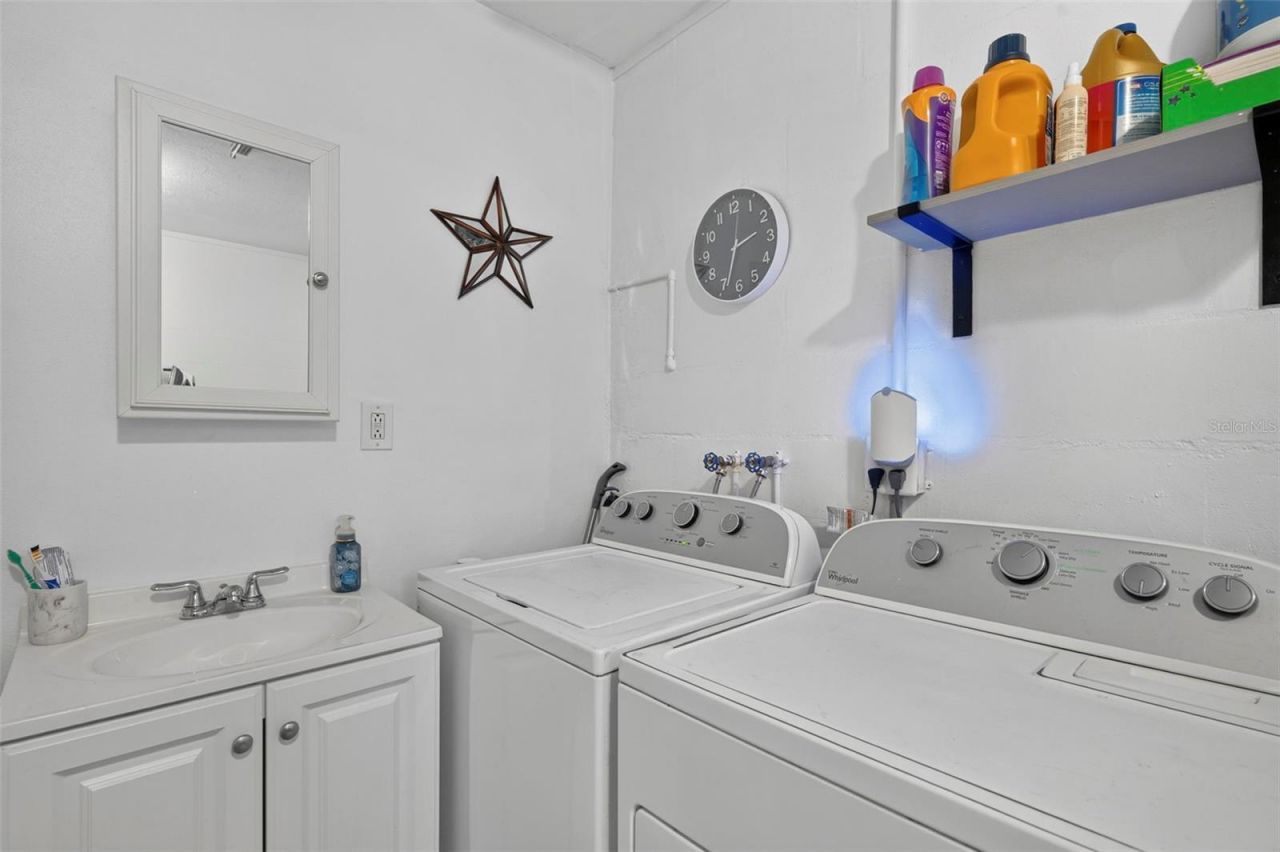 1226 49th Avenue N, Saint Petersburg, FL 33703 Photo