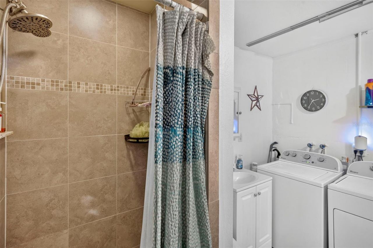 1226 49th Avenue N, Saint Petersburg, FL 33703 Photo