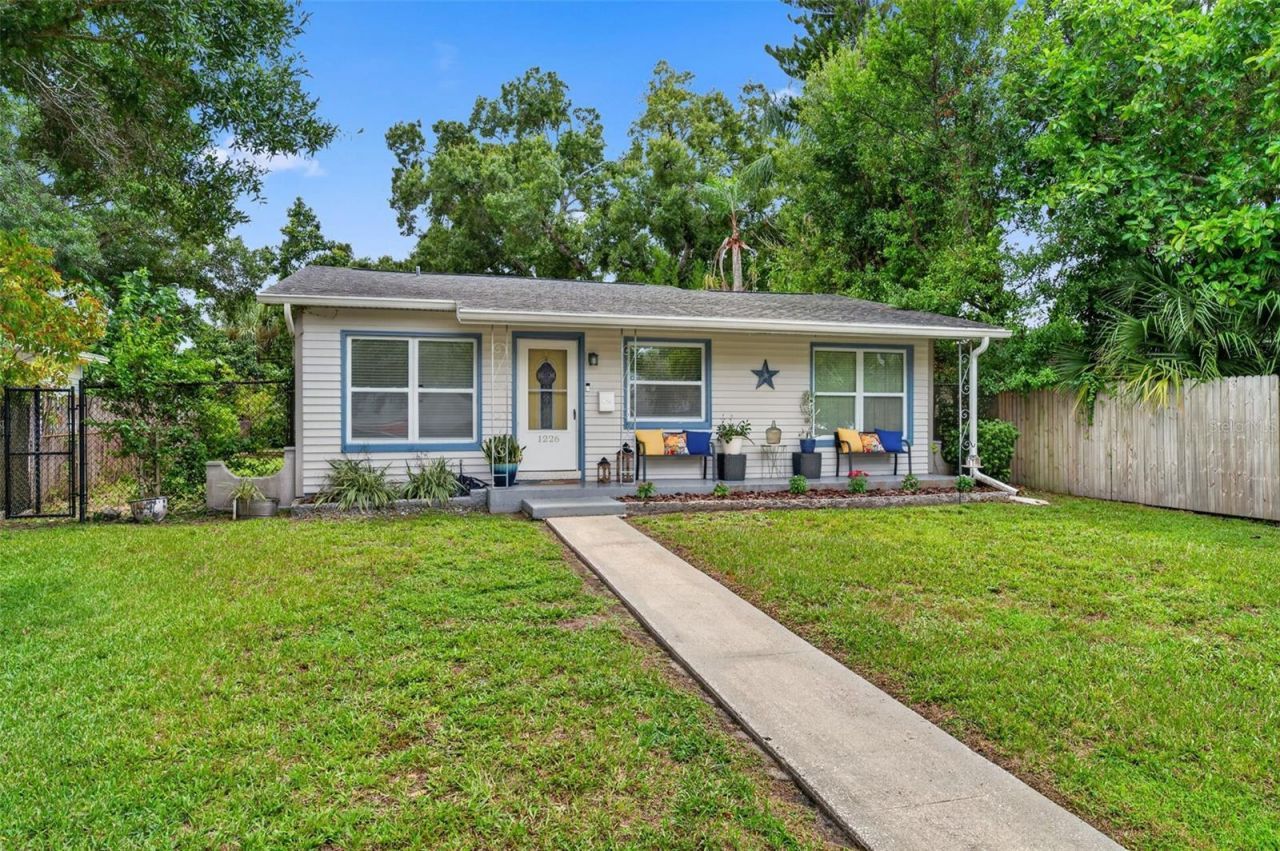 1226 49th Avenue N, Saint Petersburg, FL 33703 Photo