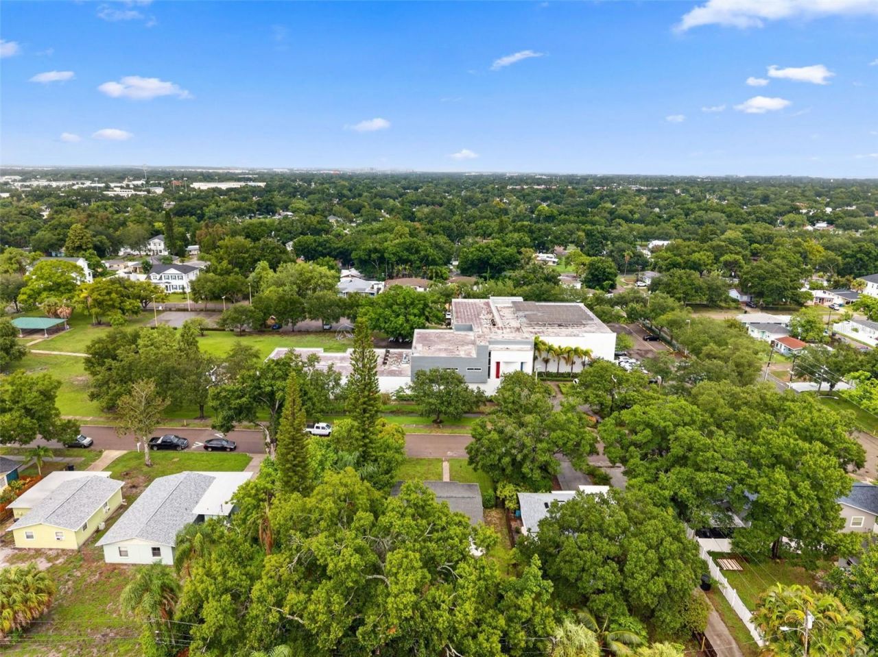 1226 49th Avenue N, Saint Petersburg, FL 33703 Photo