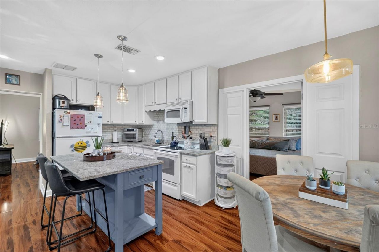 1226 49th Avenue N, Saint Petersburg, FL 33703 Photo