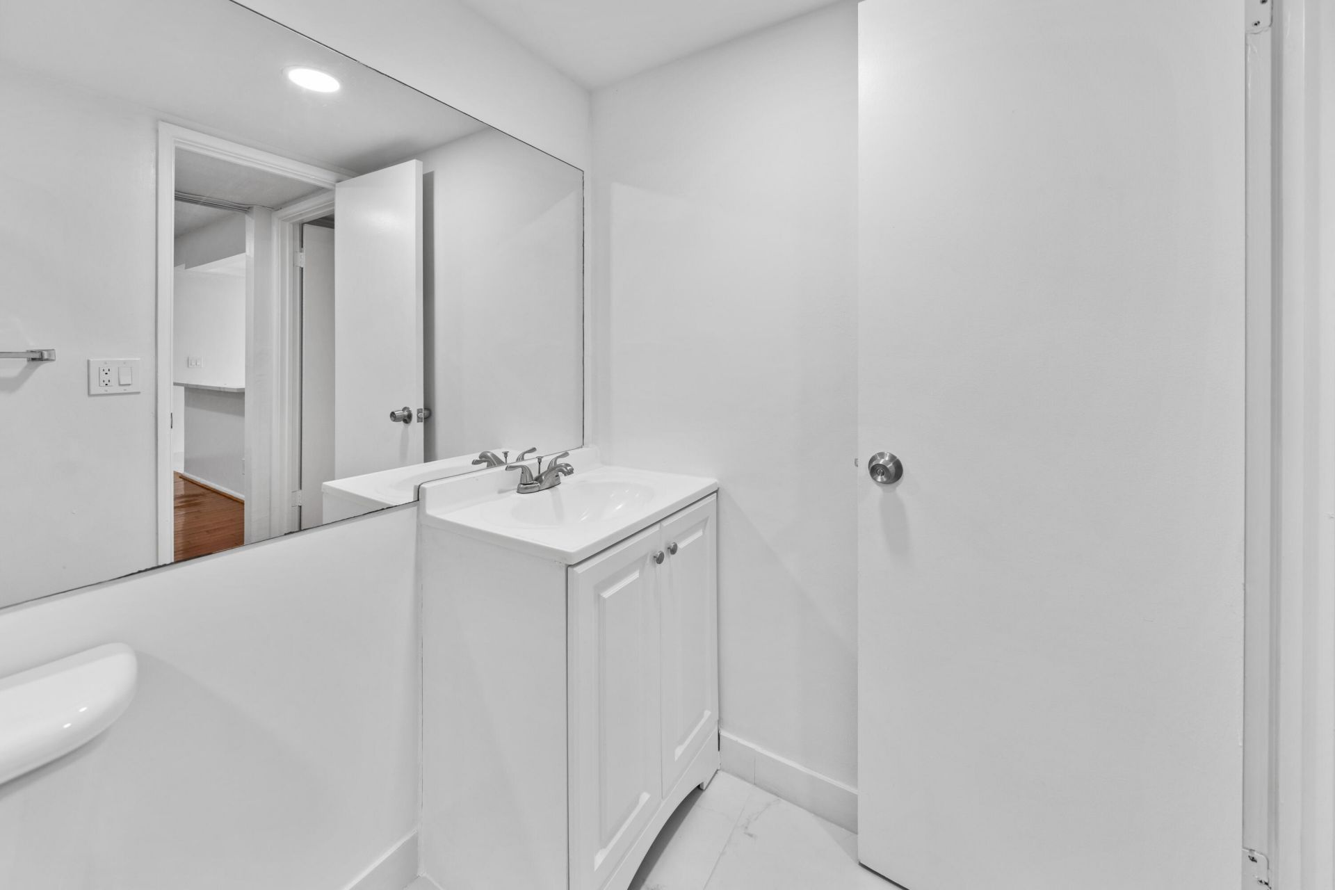 2540 Boundbrook Boulevard, Unit 110, Palm Springs, FL 33406 Photo