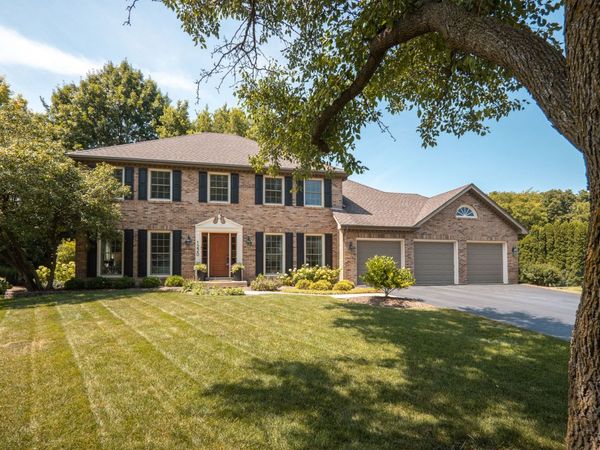 1220 Croydon Court , Geneva, IL 60134