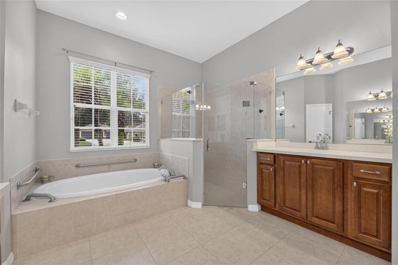111 Falling Water Drive, Brandon, FL 33511 Photo