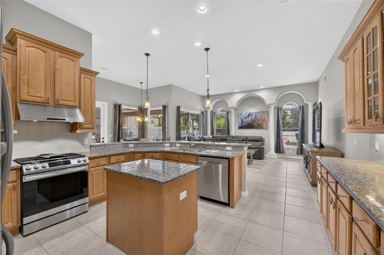 111 Falling Water Drive, Brandon, FL 33511 Photo