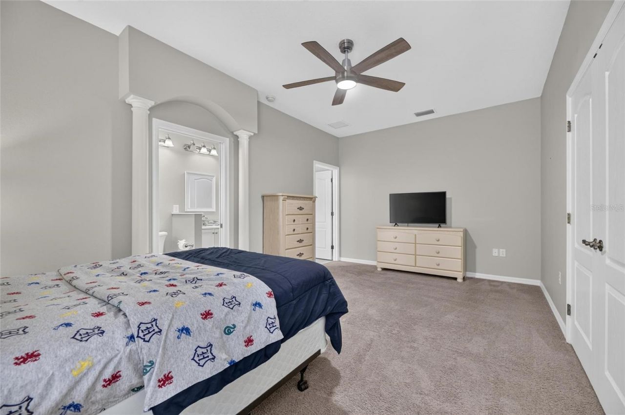 111 Falling Water Drive, Brandon, FL 33511 Photo