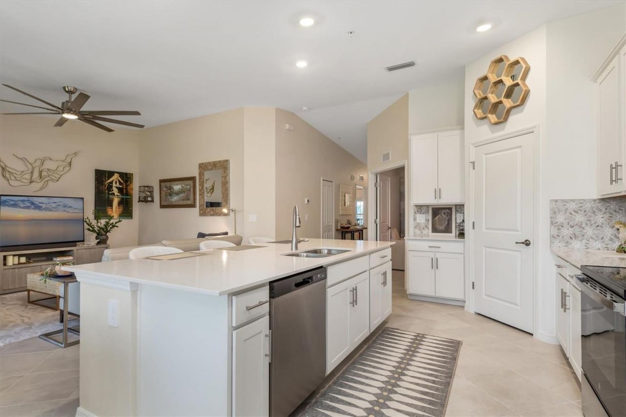 14221 Heritage Landing Boulevard, Unit 2026, Punta Gorda, FL 33955 Photo