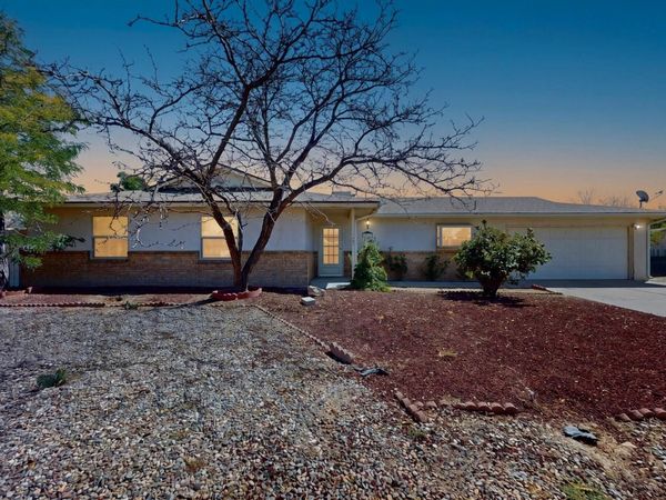900 Peach Tree Road SE, Rio Rancho, NM 87124