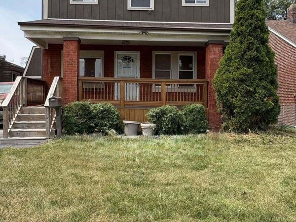 6818 Huron Avenue , Hammond, IN 46323