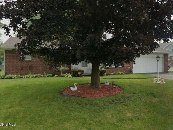 28 Torrington Drive , Toledo, OH 43615
