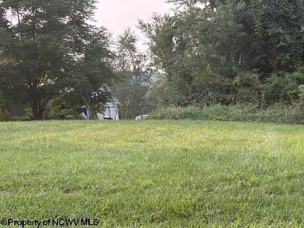 Lots 8-9 Holbert Avenue, Fairmont, WV 26554