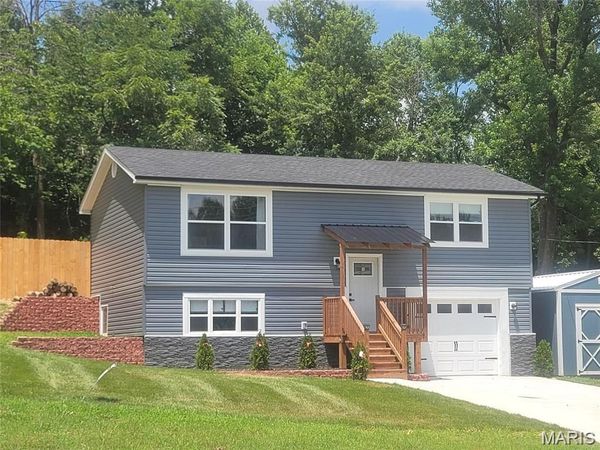 902 Forest Avenue, Valley Park, MO 63088