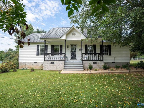 846 Scott Avenue NE, Rainsville, AL 35986