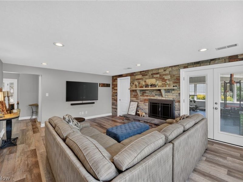 423 Winding Way, Wadsworth, OH 44281 Photo 13