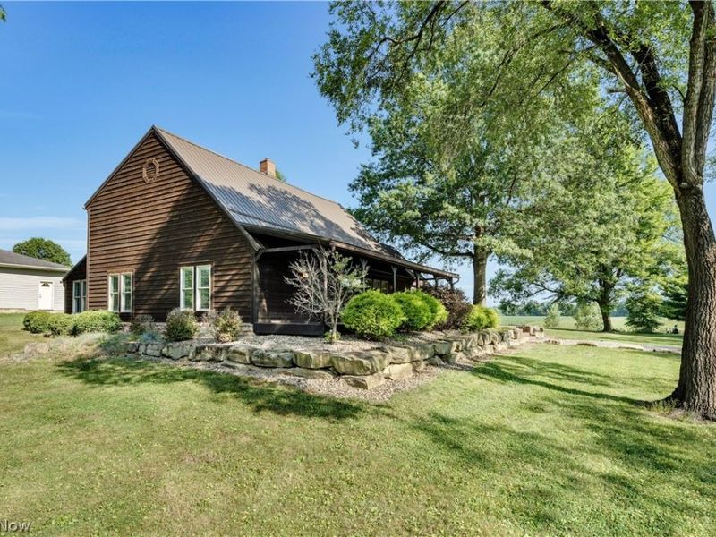 12094 Diehl Road, North Jackson, OH 44451 Photo 2