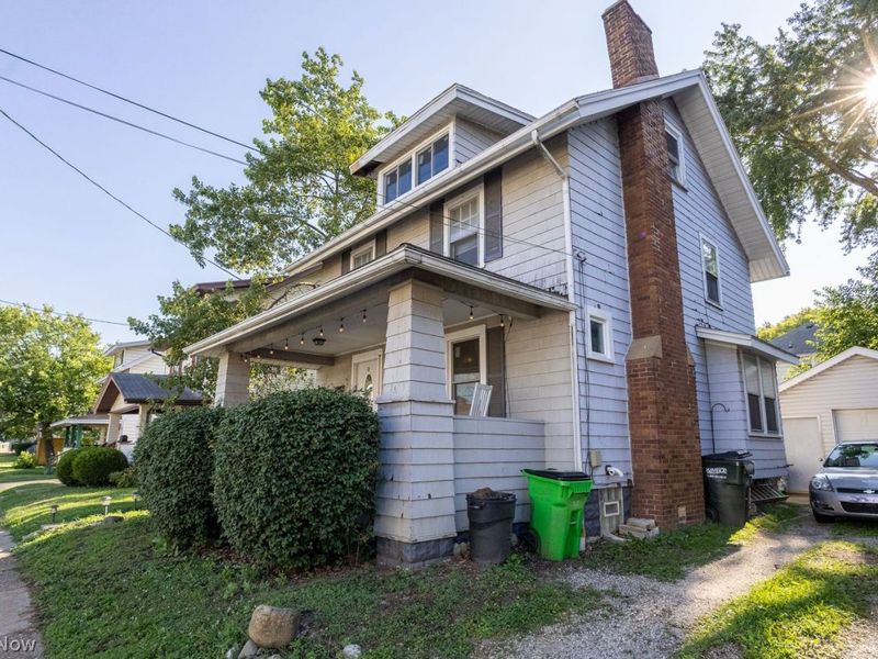 841 10th Street NE, Massillon, OH 44646 Photo 2
