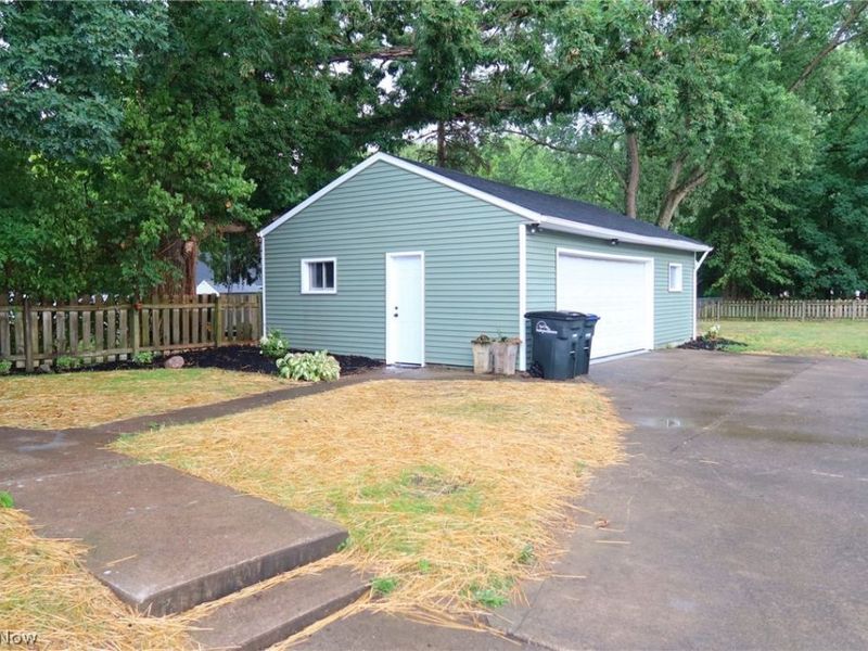 7402 Stone Road, Independence, OH 44131 Photo 31