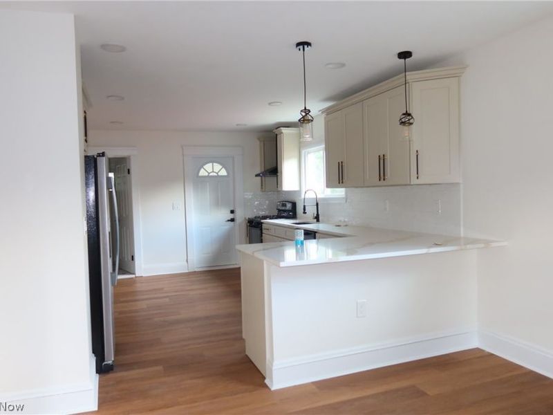 7402 Stone Road, Independence, OH 44131 Photo 9