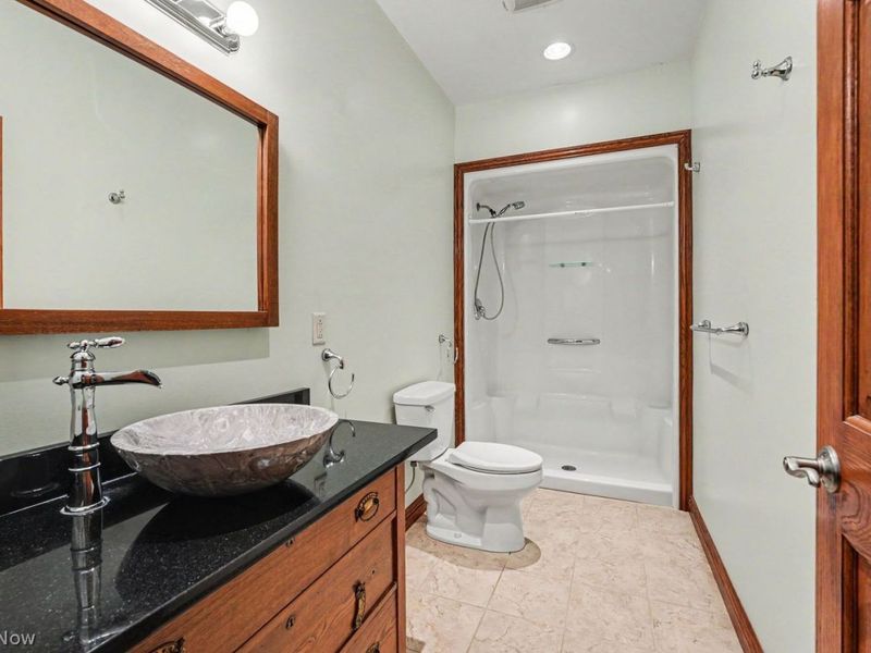 13945 Butternut Road, Burton, OH 44021 Photo 21