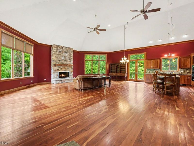13945 Butternut Road, Burton, OH 44021 Photo 5
