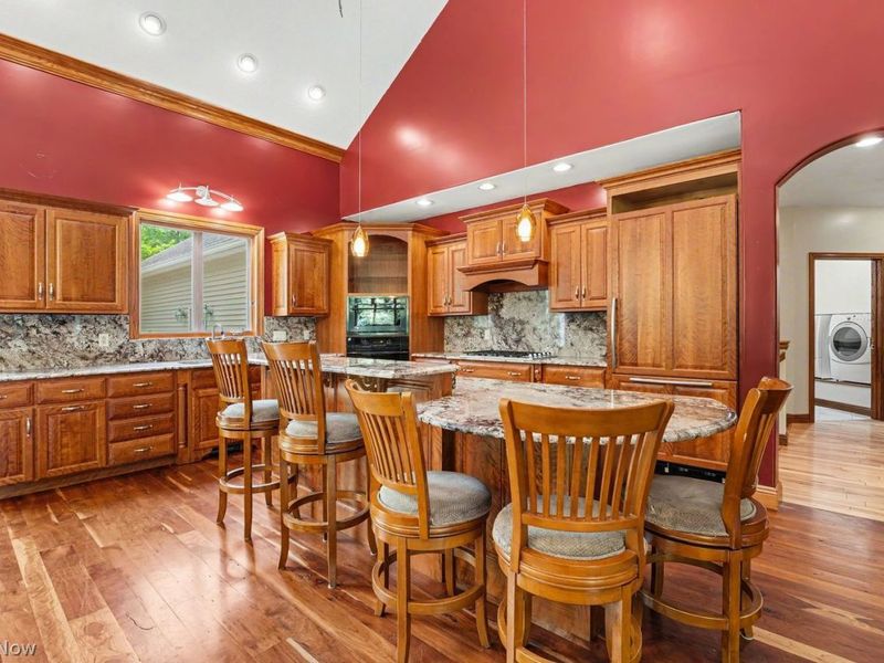 13945 Butternut Road, Burton, OH 44021 Photo 9