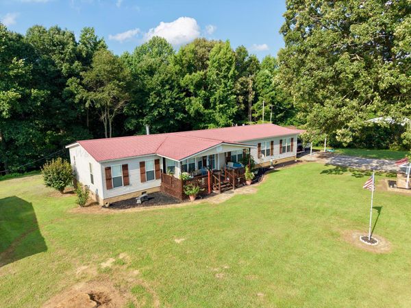1998 CO HWY 65, Phil Campbell, AL 35581