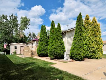 2147 Zack Ridge Drive, Berlin Township, Mi 48166