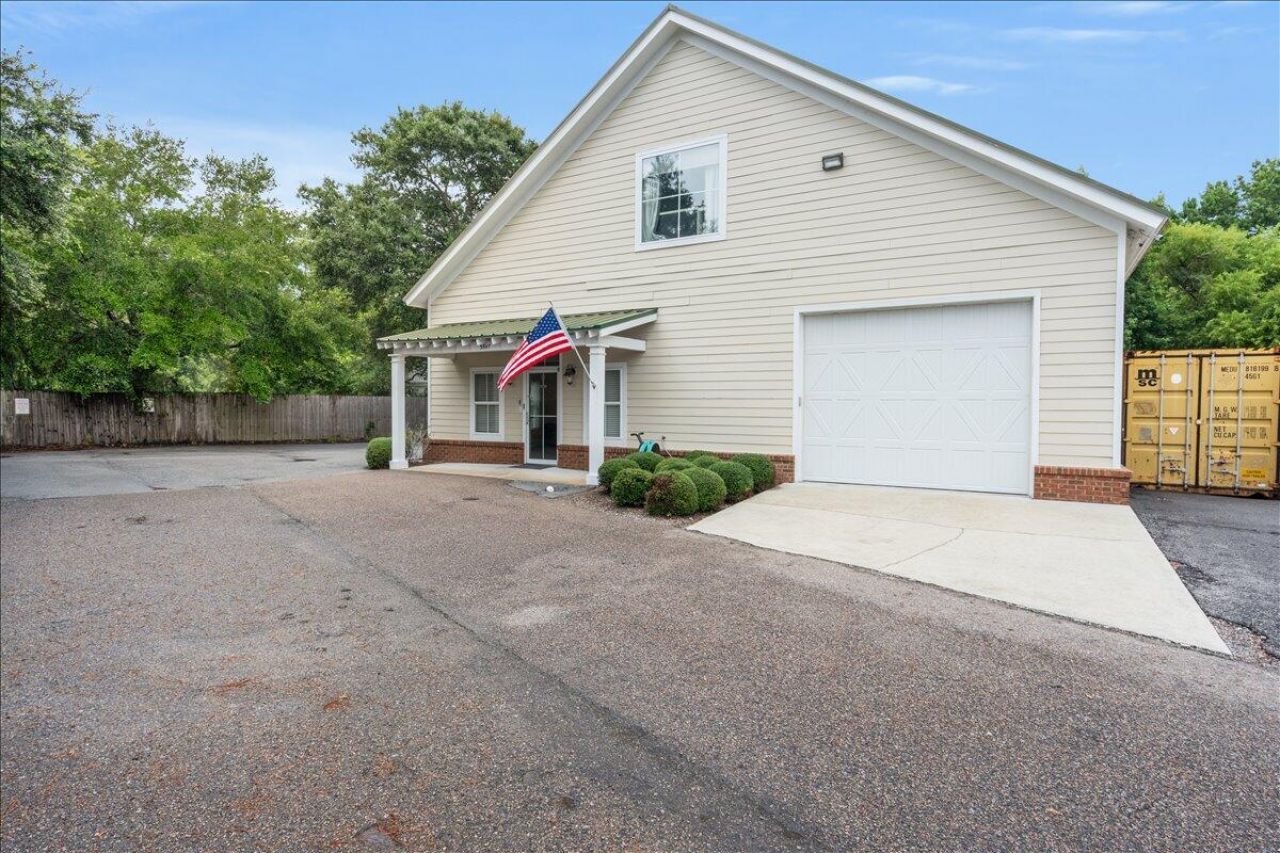 3547 Meeks Farm Road Photo 8