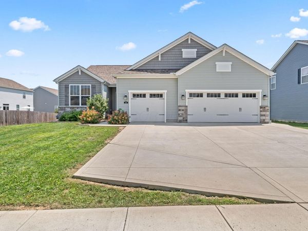 202 Red Oak Pass , Commercial Point, OH 43116