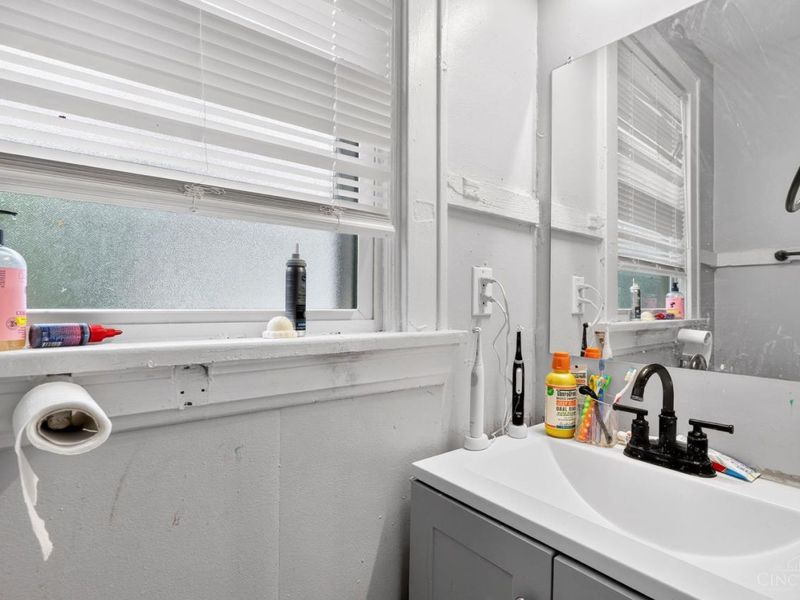 5538 Montgomery Road, Cincinnati, OH 45212 Photo 45