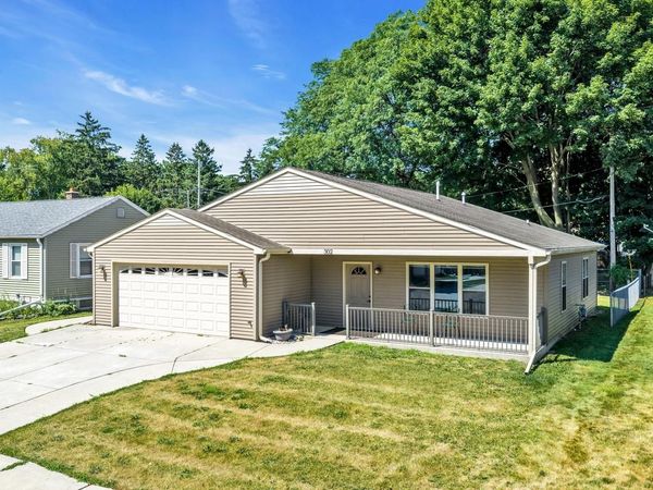 302 Graham STREET, Racine, WI 53405