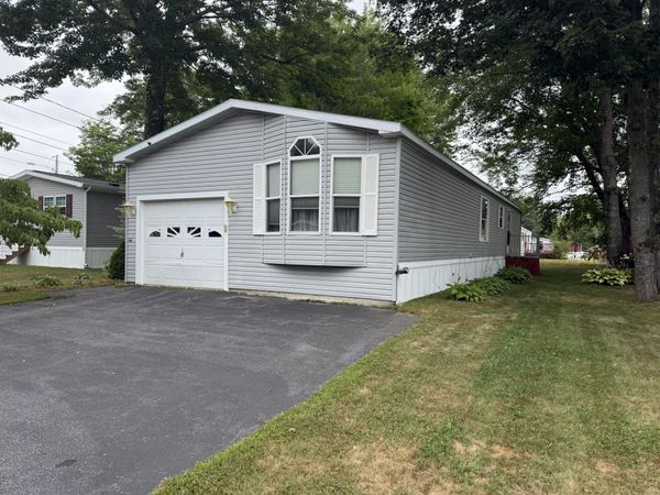 46 Karen Lane , Brunswick, ME 04011